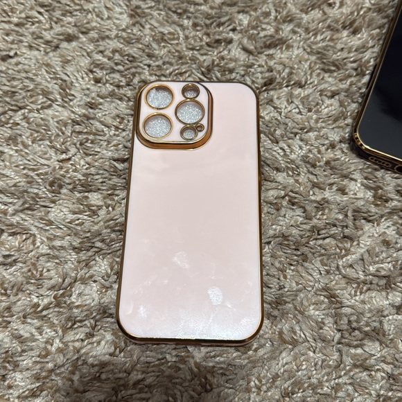 iPhone 16 pro cases - Picture 3 of 11